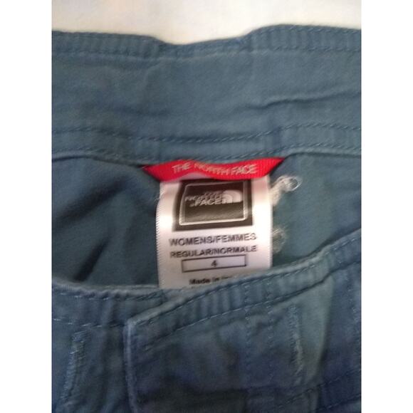 Blue North face Capris Size‎ 4 - Picture 2 of 5
